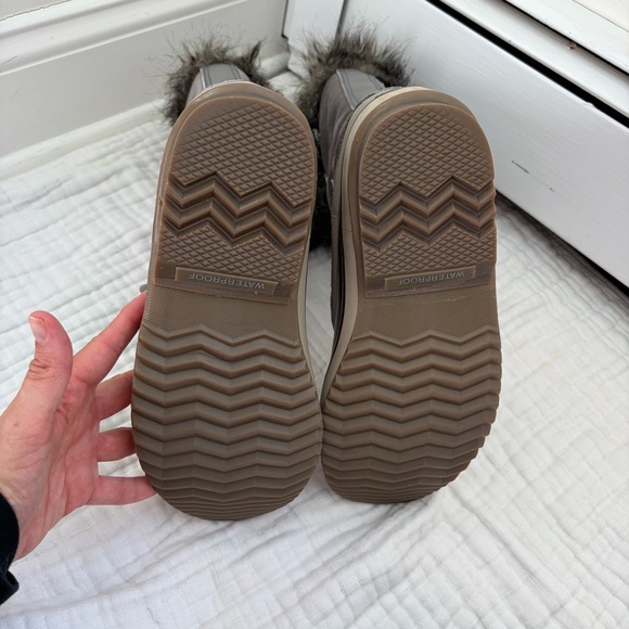 Sorel Joan of Arctic Faux Fur Waterproof Winter Boots Women’s 8 - Picture 7 of 8